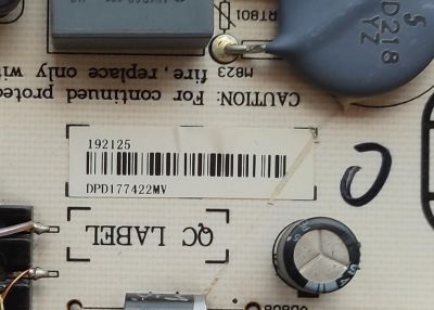 KIT DE TARJETAS PARA TV  HISENSE / MAIN 214523 / RSAG7.820.7394/ROH / 211118 / FUENTE 192125 / RSAG7.820.6389/ROH / T-CON 5550T15C14 / T500HVN07.5 CTRL BD / PANEL HD500DF-B54(020)\B1\T1\S35\GM\ROH / MODELO 50H4D - Imagen 4